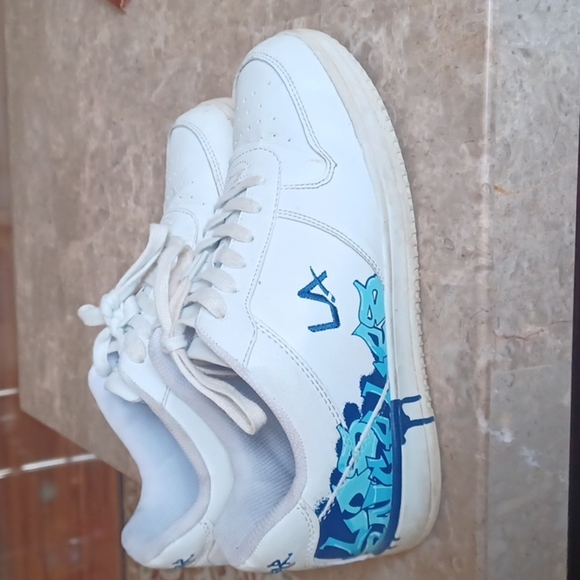 - Men's. LA GEAR shoes - Picture 1 of 4